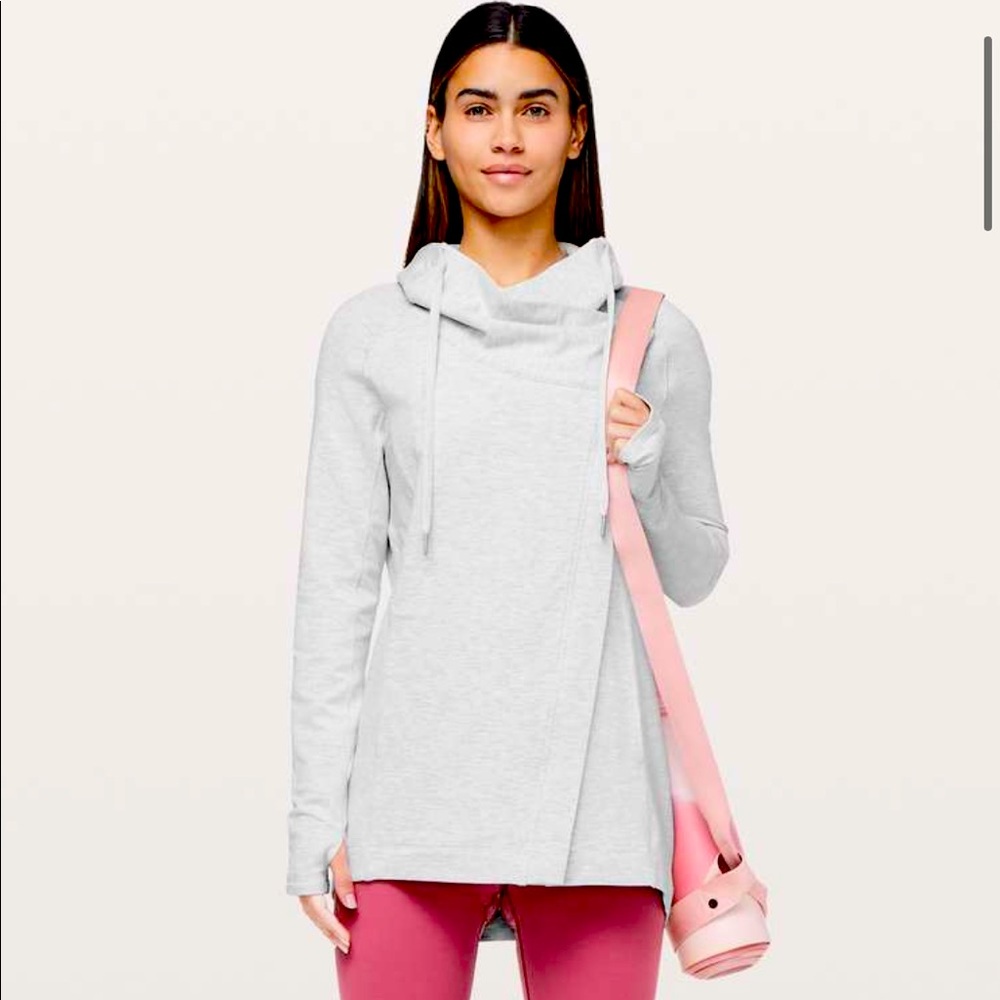 Lululemon Coast Easy Wrap